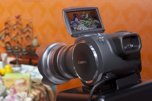 Концепт видеоустройства Canon